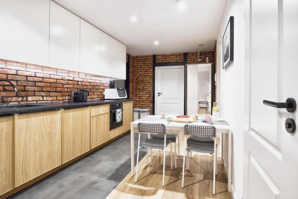 Archirent Apartament Warynskiego Gdansk Ngoại thất bức ảnh