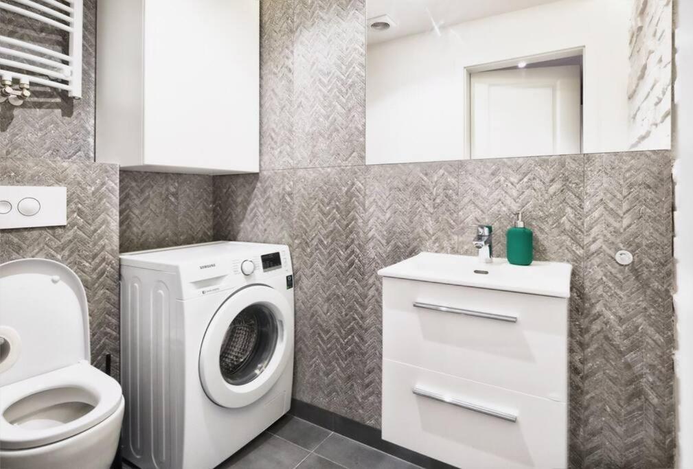 Archirent Apartament Warynskiego Gdansk Ngoại thất bức ảnh
